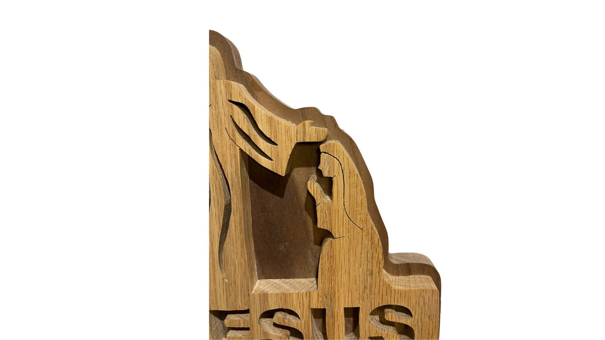 Jesus Love Me wall hanging