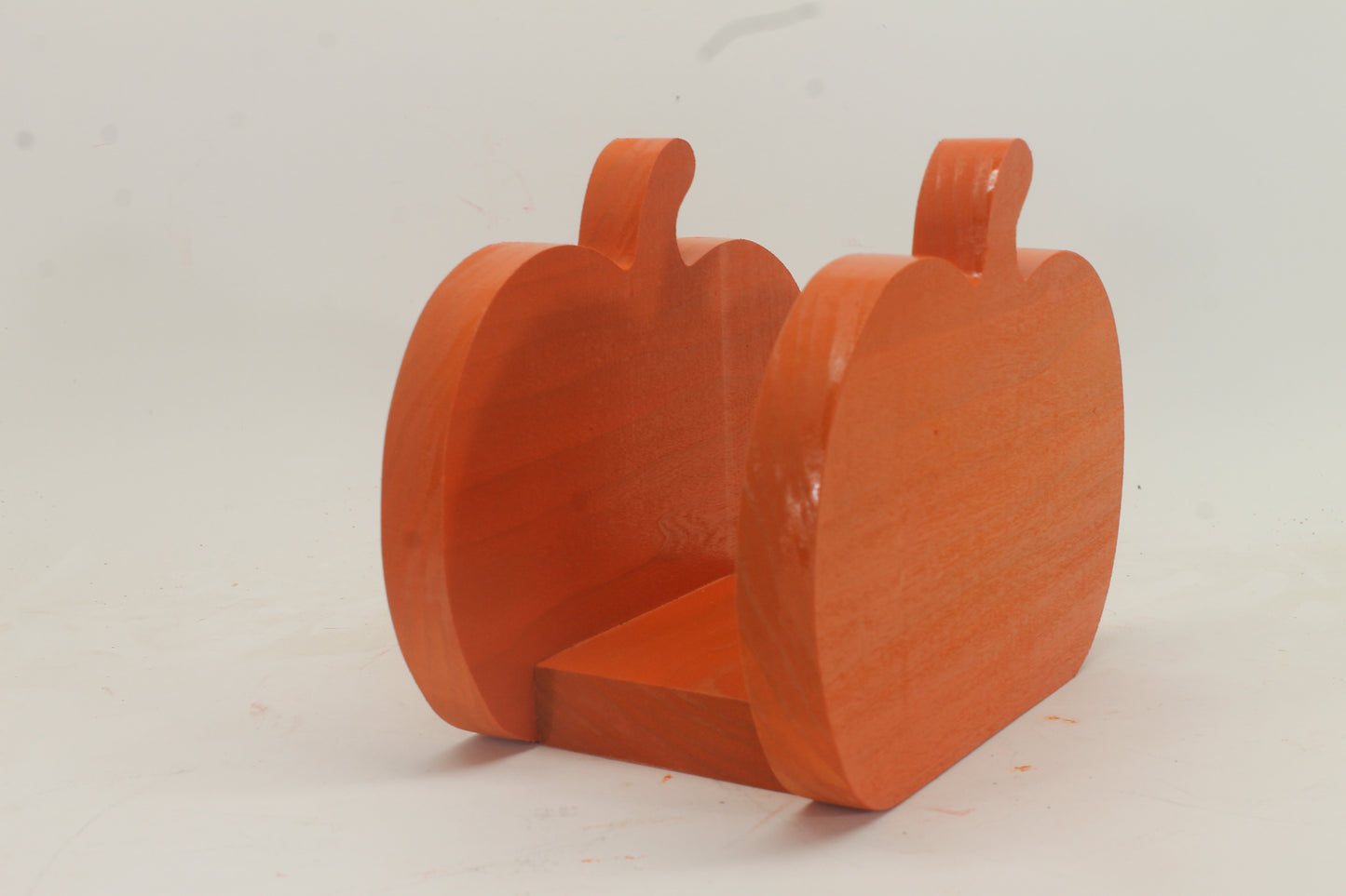 Pumpkin-shaped napkin holder